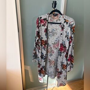 Size L Floral Grey Cardigan